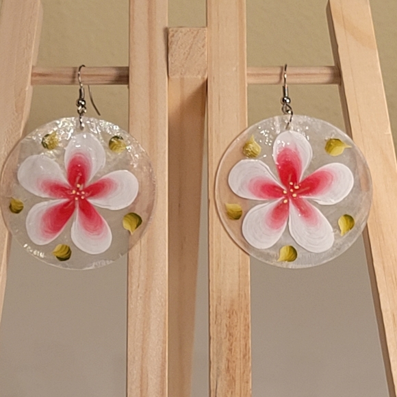 Floral Abalone Shell Earrings - Picture 4 of 4